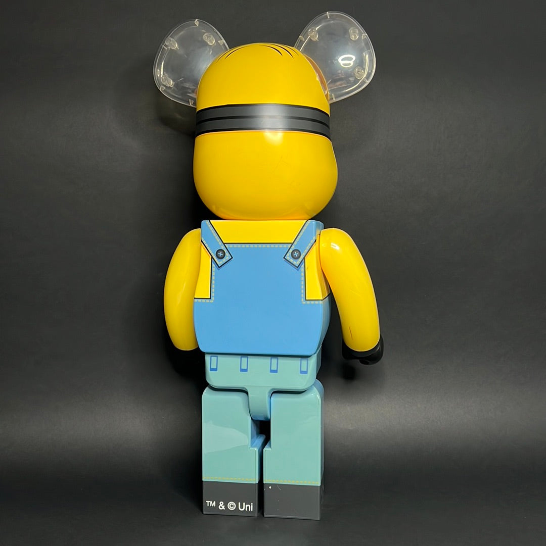 Bearbrick Despicable Me Dave Minion 1000% Figures