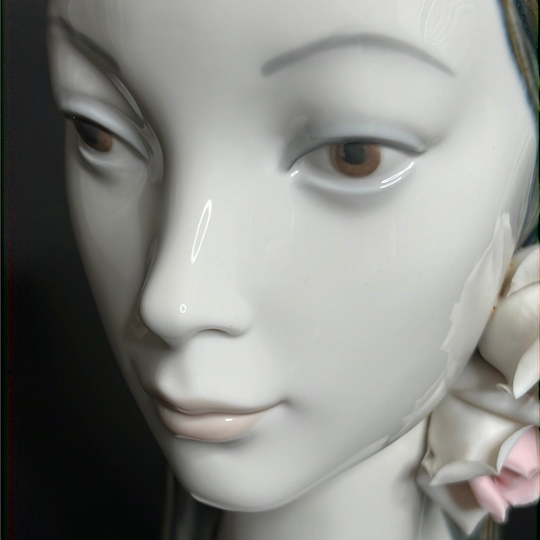 Lladro Maja Head