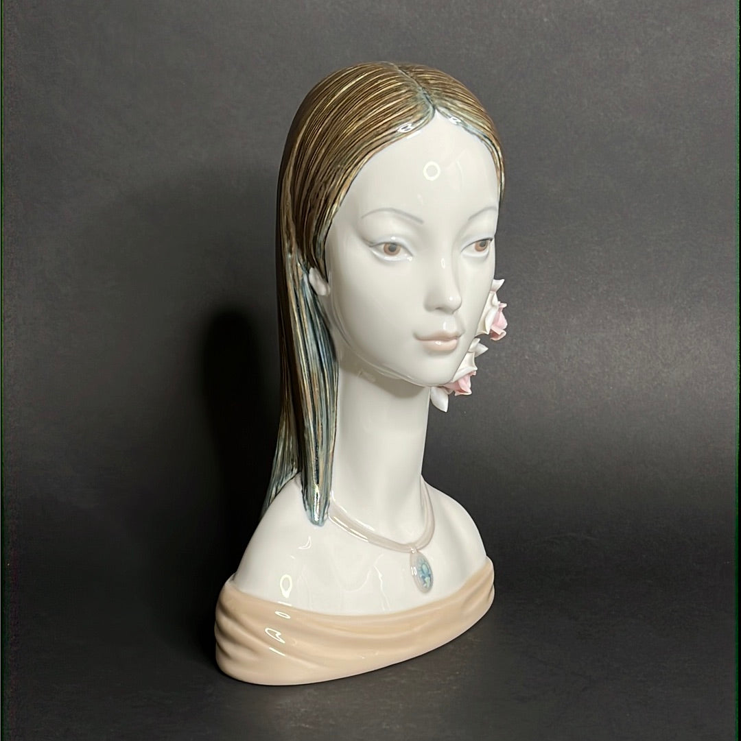 Lladro Maja Head