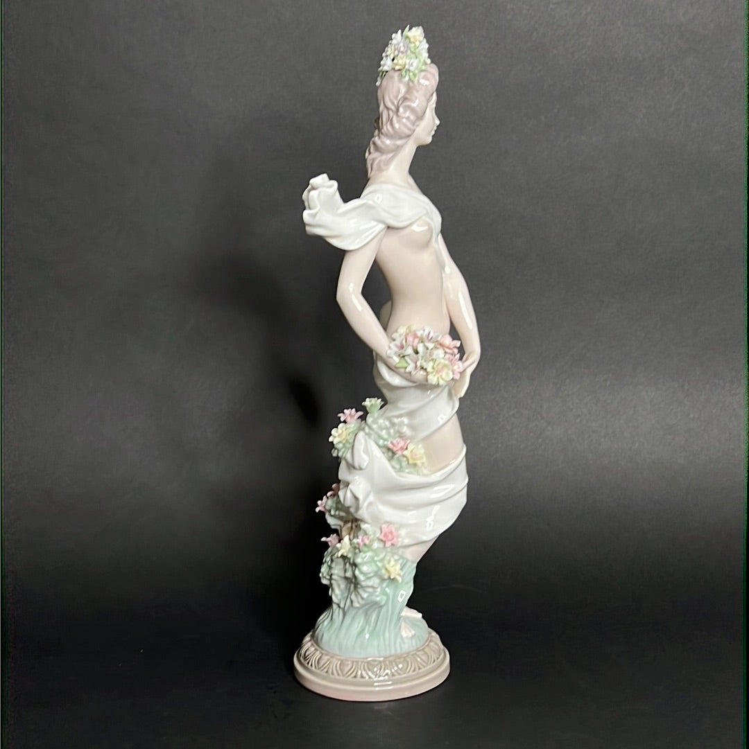 Lladro Classic Spring