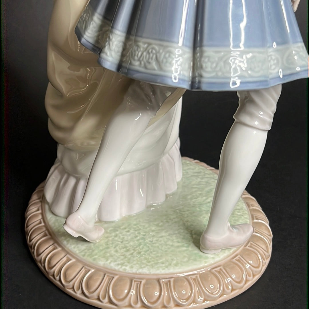 Lladro Paseo En Versalles