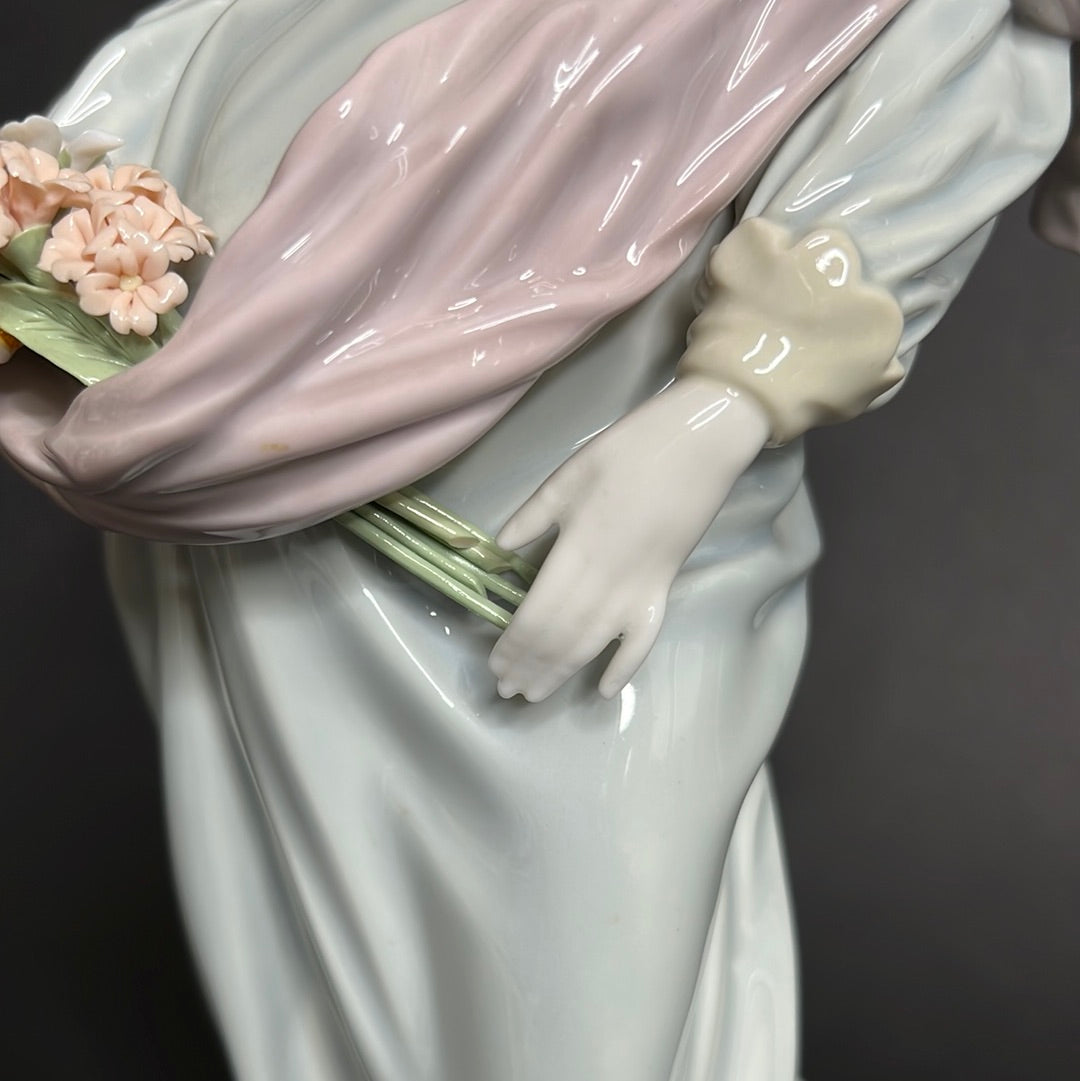 Lladro Classic Fall