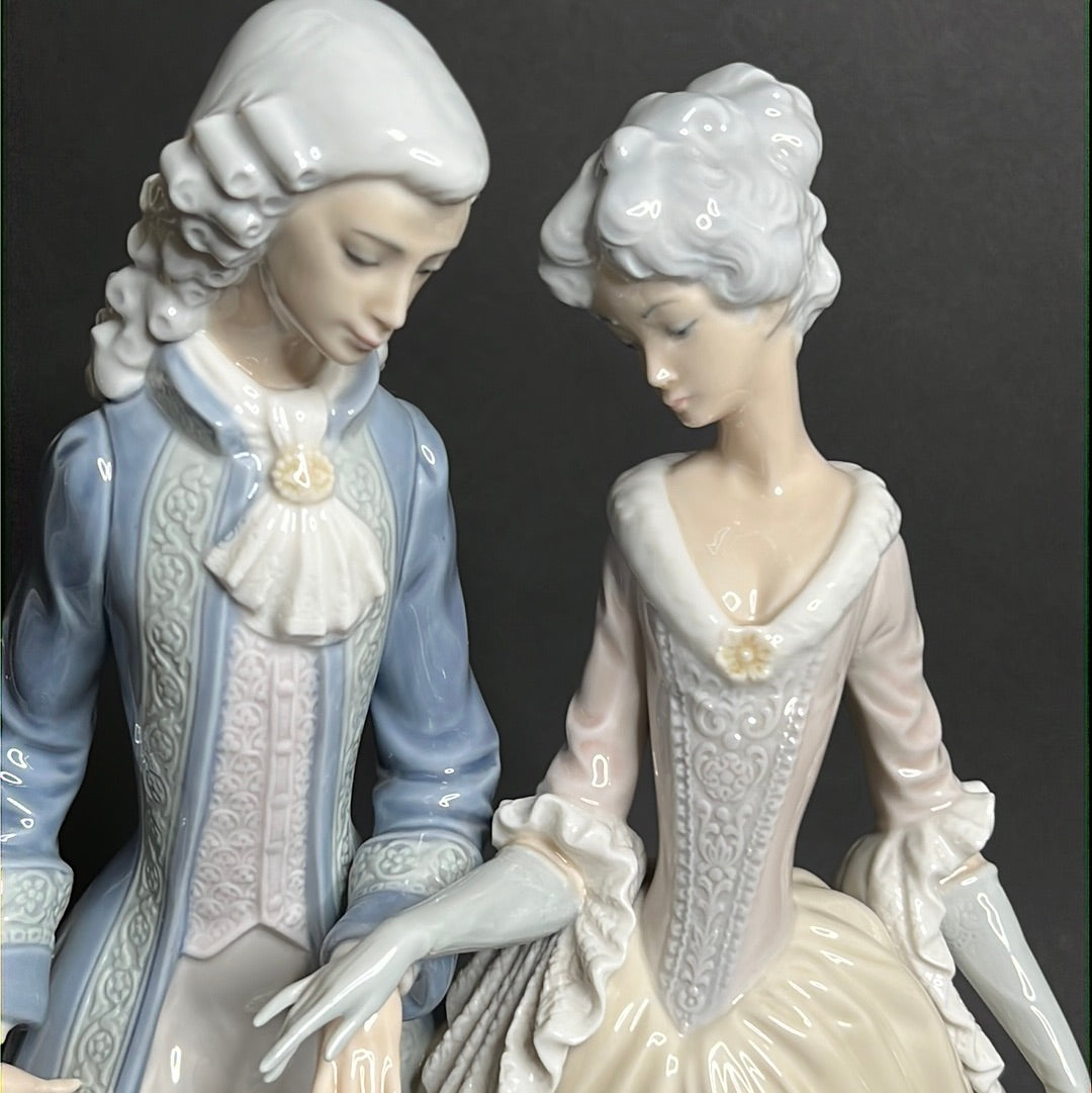 Lladro Paseo En Versalles