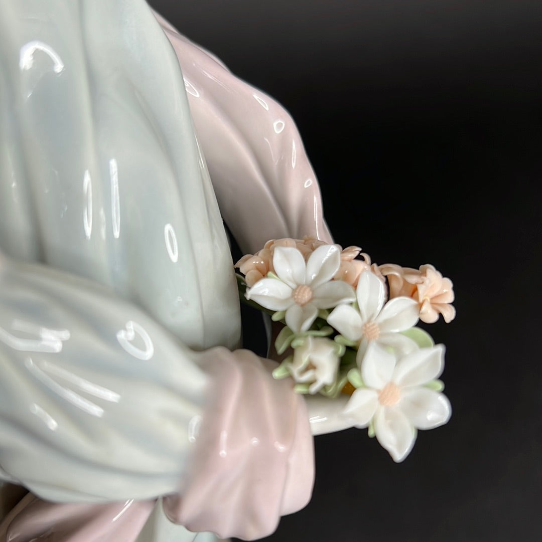 Lladro Classic Fall