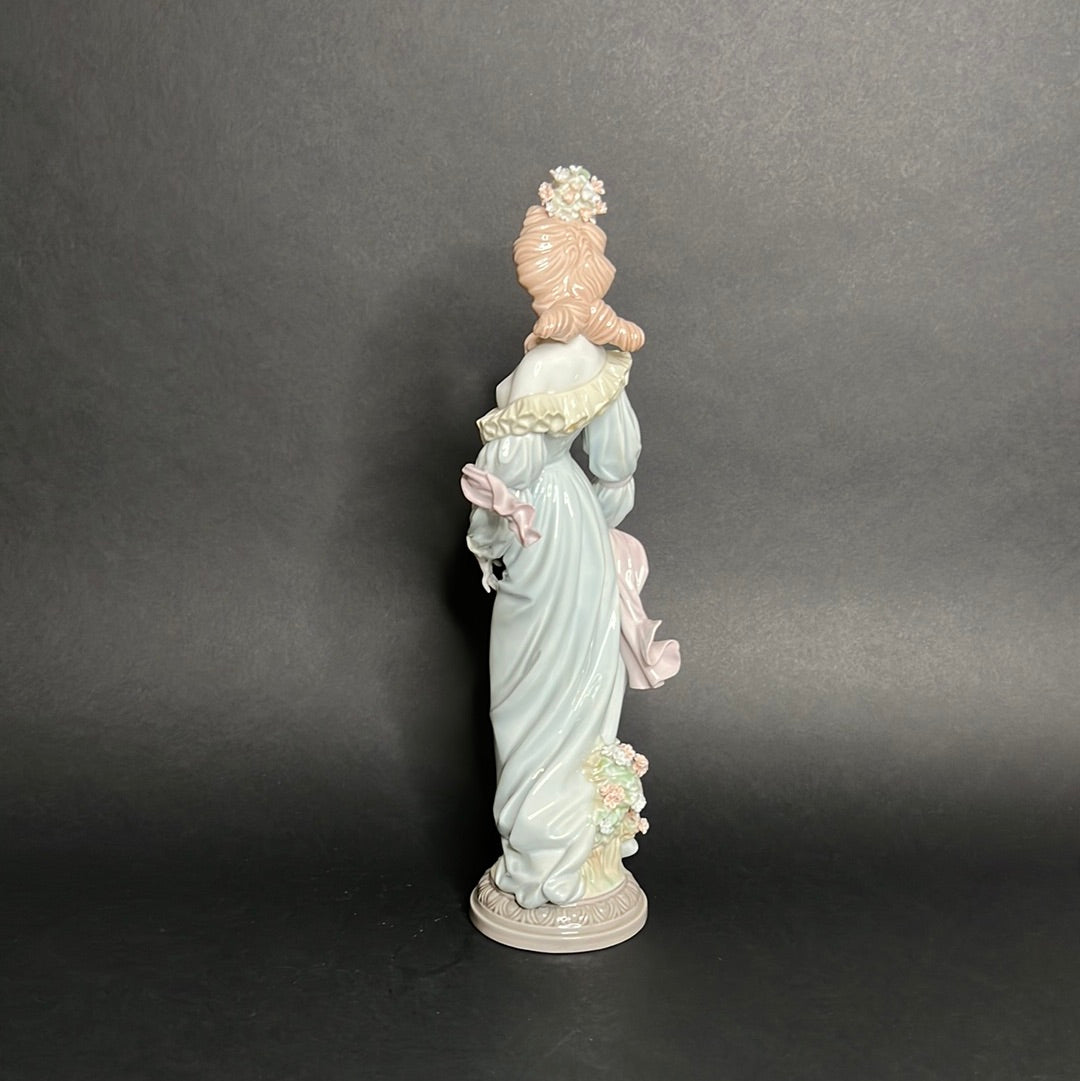 Lladro Classic Fall