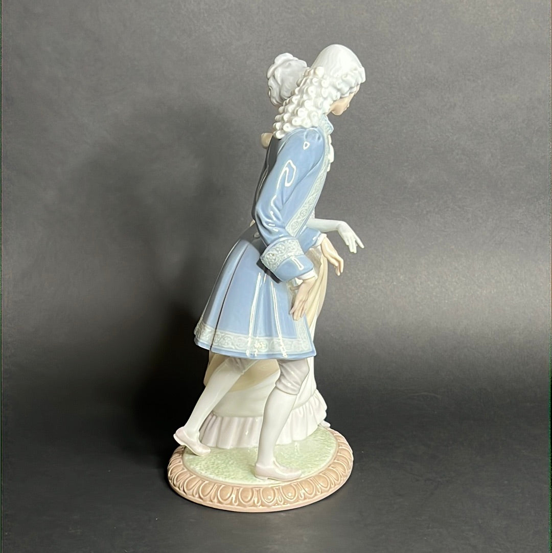 Lladro Paseo En Versalles