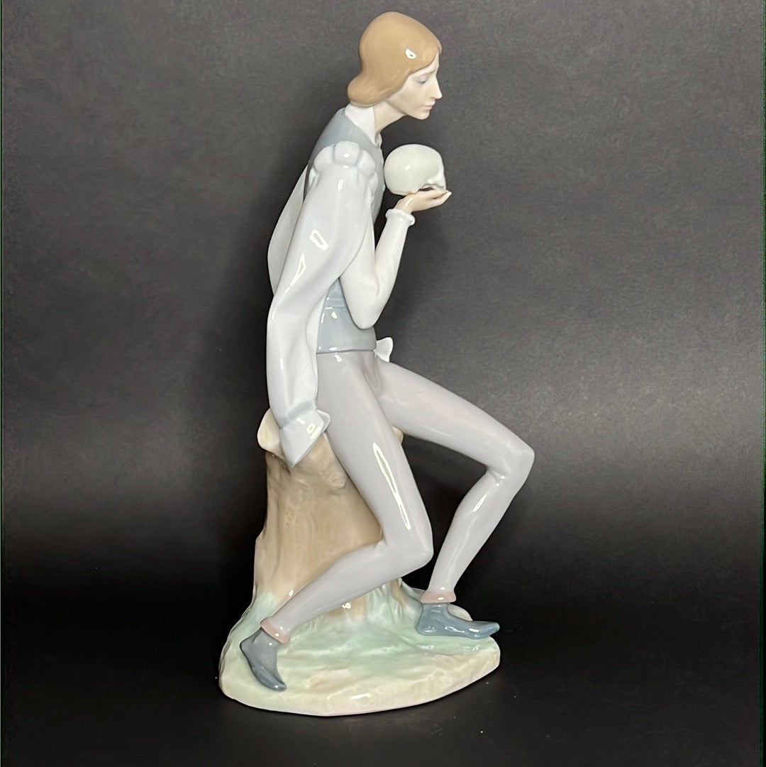 Lladro Hamlet