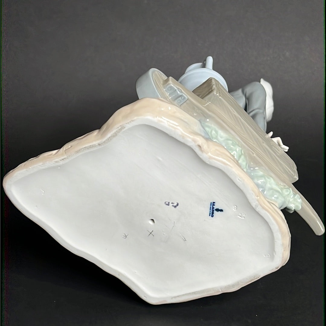Lladro Milkmaid W/ Wheelbarrow
