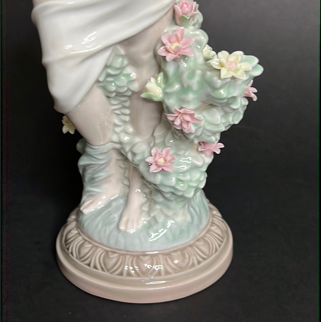 Lladro Classic Spring