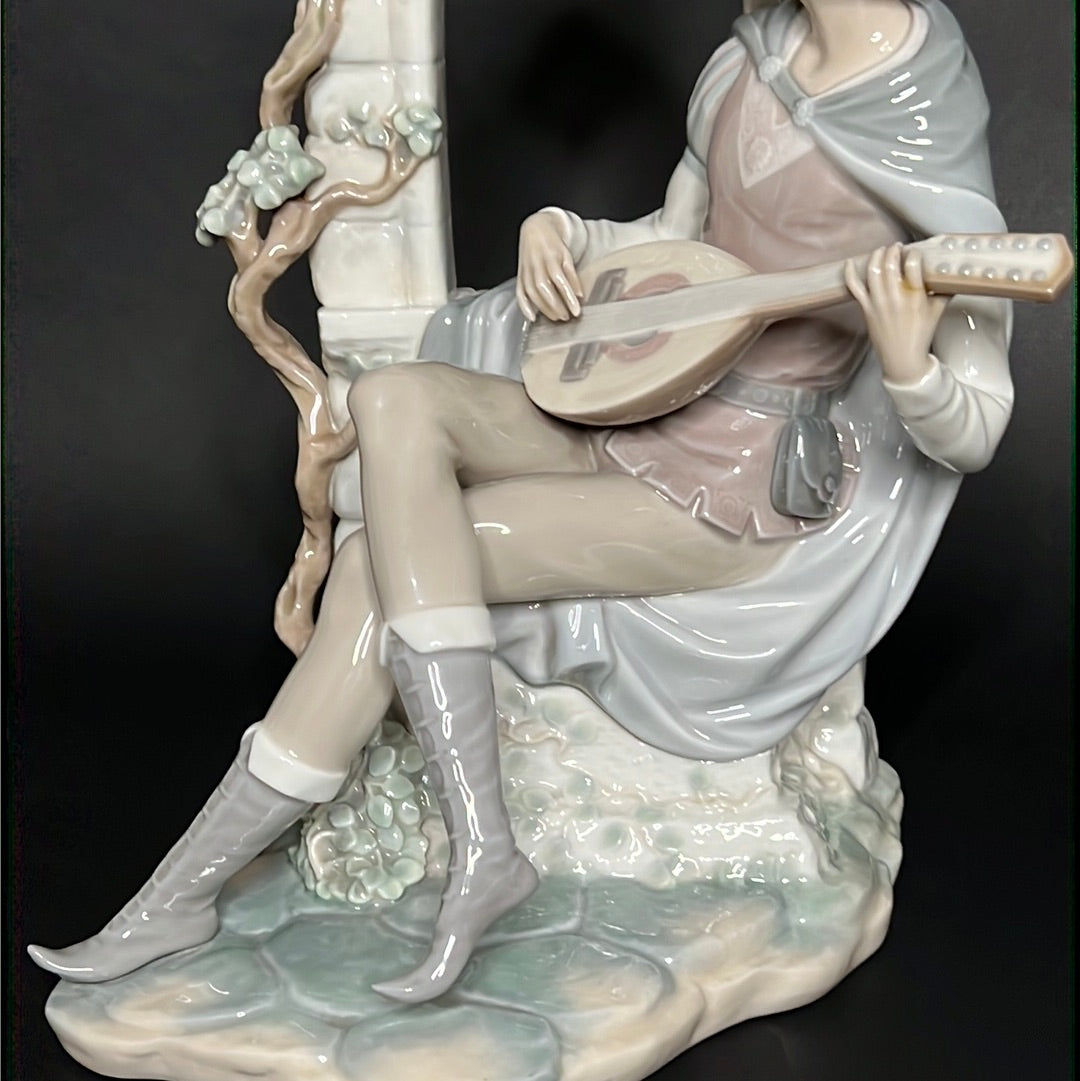 Lladro Minstrel Sonata Claro De Luna