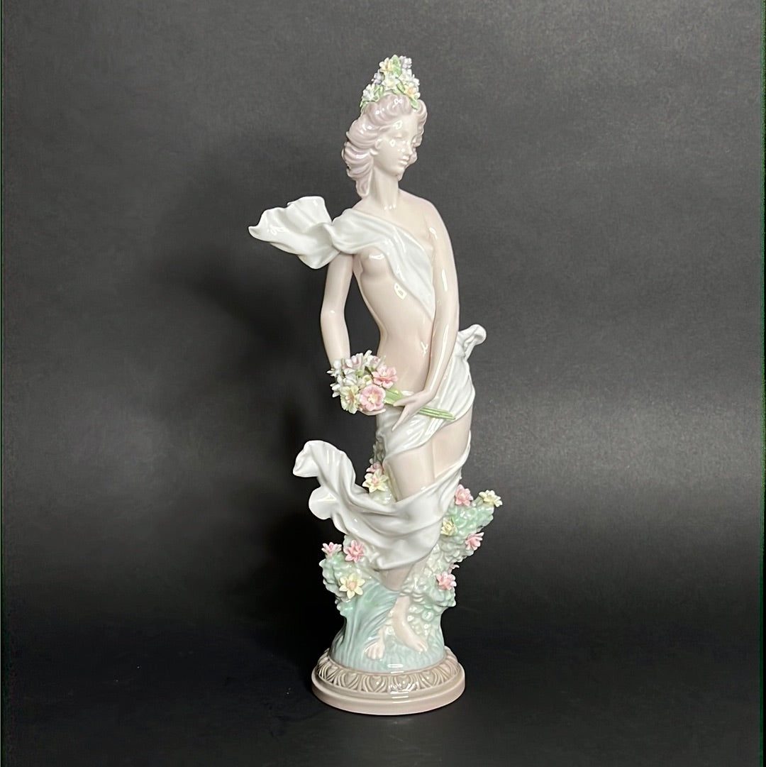 Lladro Classic Spring